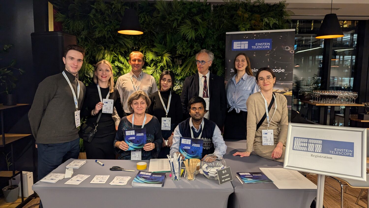An image of the people engaged in organizing the ET annual meeting posing for a photo.